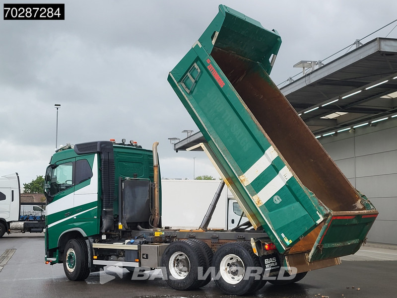 Volvo FH16 650 FH16 6X4 12m3 tipper Big-Axle Retarder Dynamic steering Automatic - Camión volquete: foto 2 Volvo FH16 650 FH16 6X4 12m3 tipper Big-Axle Retarder Dynamic steering Automatic - Camión volquete: foto 2