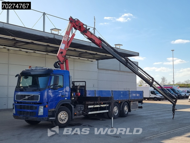 Volvo FM 330 6X2 HMF 1820 K3 Kran Crane Lift+Steering Axle Xenon Euro 5 - Camión caja abierta, Camión grúa: foto 5 Volvo FM 330 6X2 HMF 1820 K3 Kran Crane Lift+Steering Axle Xenon Euro 5 - Camión caja abierta, Camión grúa: foto 5