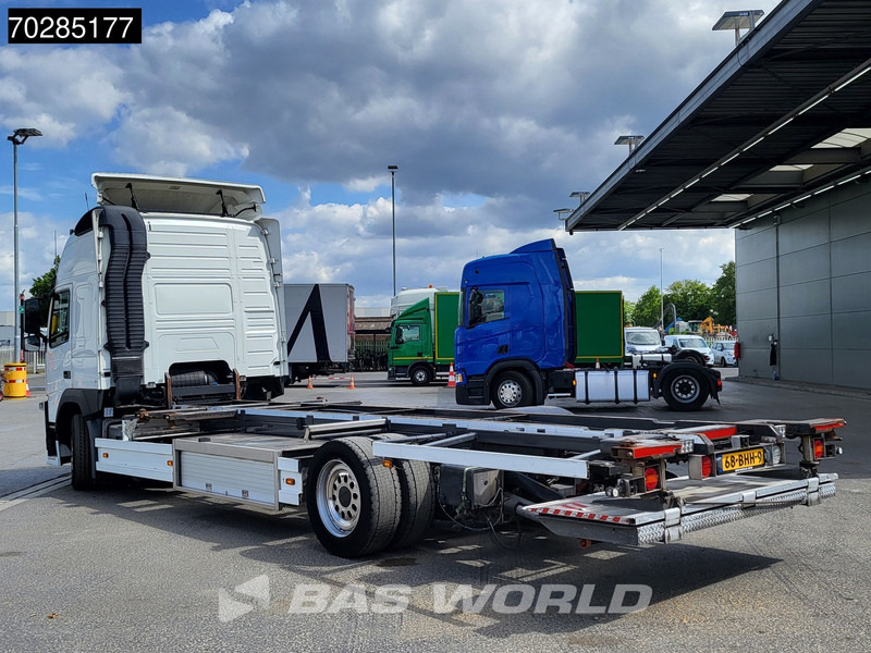 Volvo FM 370 4X2 19tons BDF NL-Truck Ladebordwand VEB Xenon ACC Euro 6 - Camión portacontenedore/ Intercambiable: foto 2 Volvo FM 370 4X2 19tons BDF NL-Truck Ladebordwand VEB Xenon ACC Euro 6 - Camión portacontenedore/ Intercambiable: foto 2