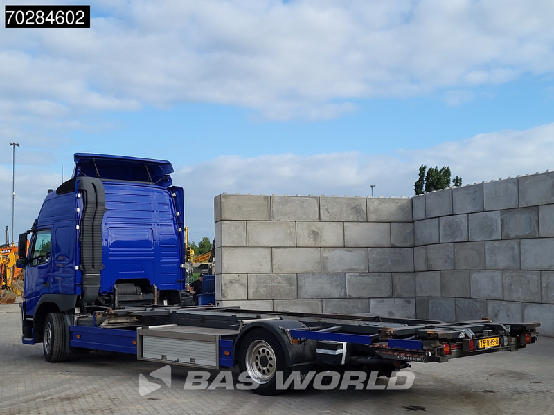 Volvo FM 380 4X2 NL-Truck Ladebordwand ACC Xenon Euro 6 - Camión portacontenedore/ Intercambiable: foto 2 Volvo FM 380 4X2 NL-Truck Ladebordwand ACC Xenon Euro 6 - Camión portacontenedore/ Intercambiable: foto 2
