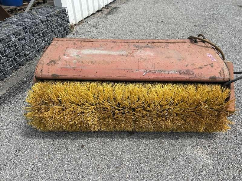 1700mm - Barredora vial: foto 2 1700mm - Barredora vial: foto 2