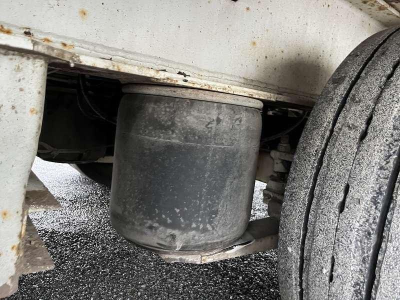 Semirremolque góndola rebajadas Actm 3 ESSIEUX: foto 28 Semirremolque góndola rebajadas Actm 3 ESSIEUX: foto 28