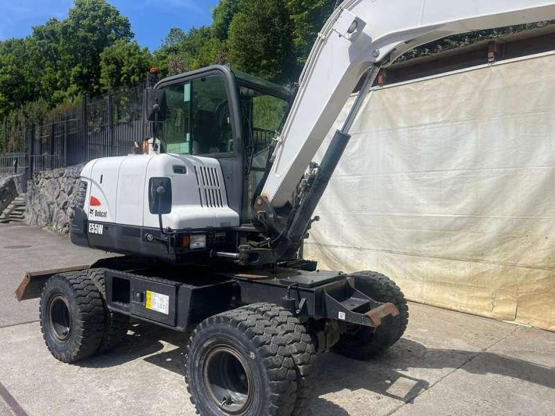 Bobcat E55W - Excavadora de ruedas: foto 5 Bobcat E55W - Excavadora de ruedas: foto 5