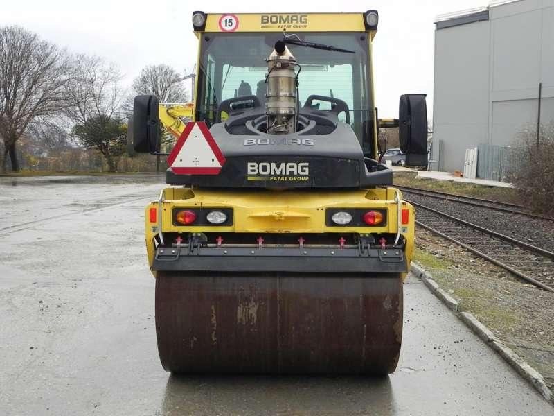 Bomag BW174AP-4 AM II - Apisonadora de asfalto: foto 3 Bomag BW174AP-4 AM II - Apisonadora de asfalto: foto 3