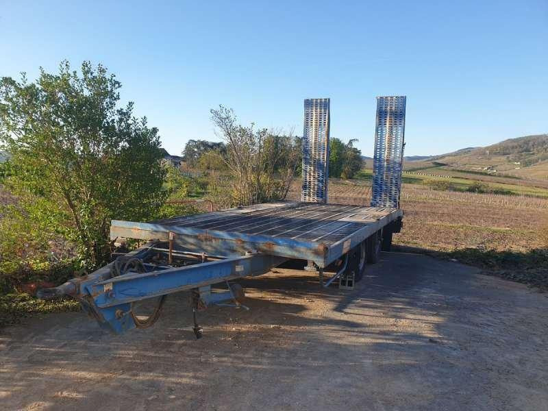 CASTERA 2 ESSIEUX - Remolque de coche: foto 2 CASTERA 2 ESSIEUX - Remolque de coche: foto 2