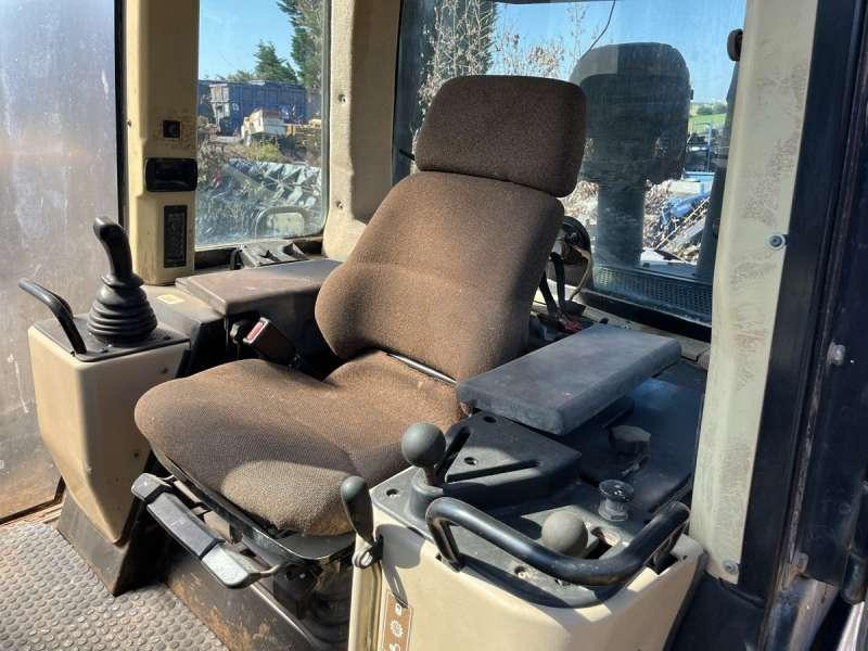 Leasing para Caterpillar 963C - POUR PIECES Caterpillar 963C - POUR PIECES: foto 46