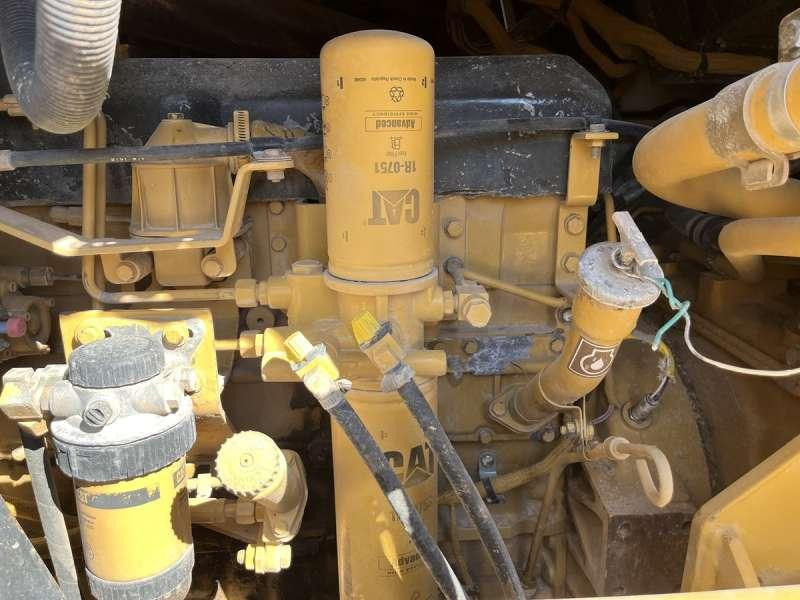 Leasing para Caterpillar 963C - POUR PIECES Caterpillar 963C - POUR PIECES: foto 37