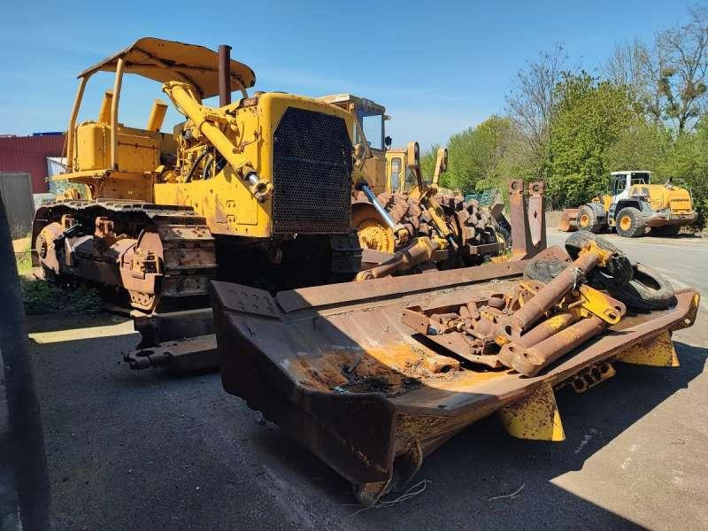 Caterpillar D8K + Porte Engins - Bulldozer: foto 1 Caterpillar D8K + Porte Engins - Bulldozer: foto 1
