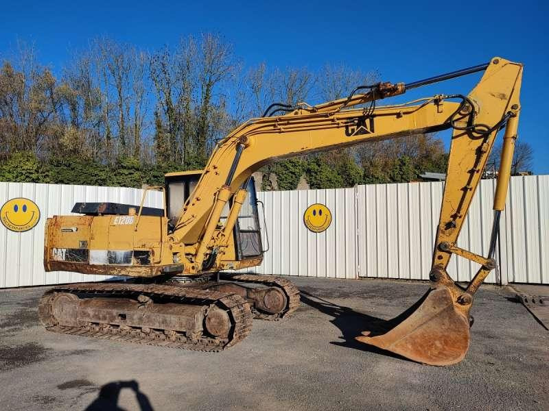 Caterpillar Pelle sur Chenilles E120B - Excavadora de cadenas: foto 1 Caterpillar Pelle sur Chenilles E120B - Excavadora de cadenas: foto 1