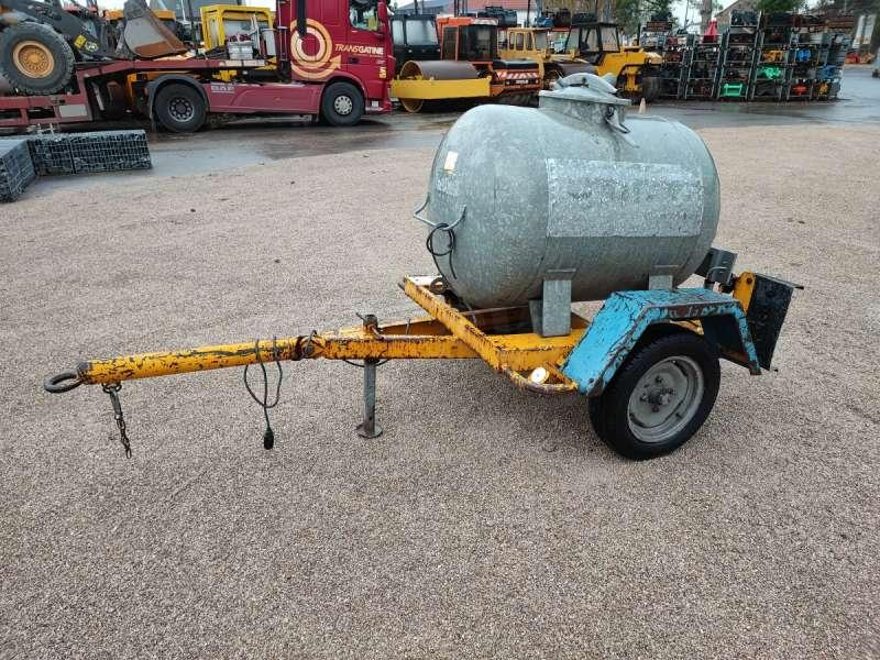 Courant Semi Citerne 500 LITRES A EAU - Tanque: foto 3 Courant Semi Citerne 500 LITRES A EAU - Tanque: foto 3