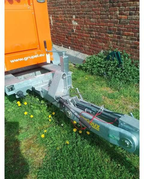 Gruau 22 KVA - Generador industriale: foto 2 Gruau 22 KVA - Generador industriale: foto 2