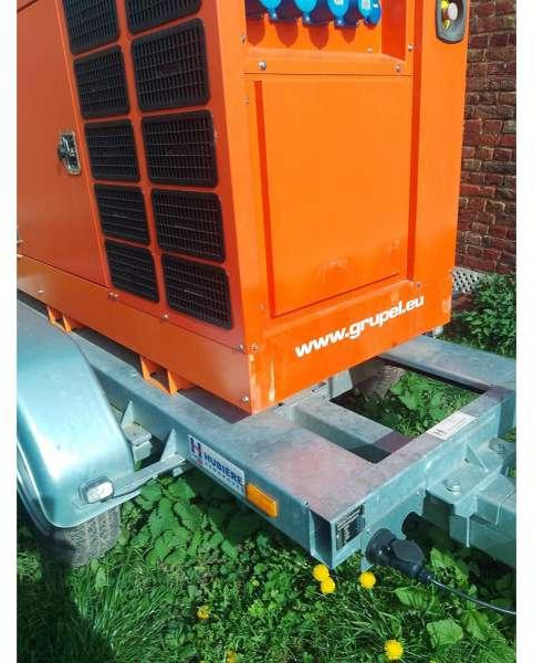 Gruau 22 KVA - Generador industriale: foto 3 Gruau 22 KVA - Generador industriale: foto 3