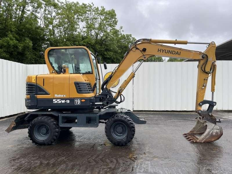 Excavadora de ruedas Hyundai ROBEX 55W-9 / R55W-9: foto 7