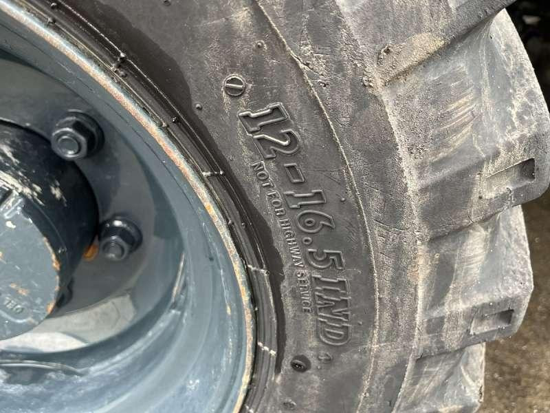 Excavadora de ruedas Hyundai ROBEX 55W-9 / R55W-9: foto 29