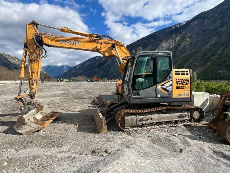 Kato Pelle sur Chenilles HD514MR - Excavadora de cadenas: foto 1 Kato Pelle sur Chenilles HD514MR - Excavadora de cadenas: foto 1