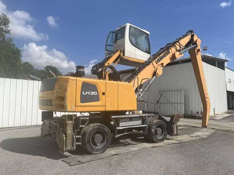 Liebherr LH30M LITRONIC - Manipulador de materiales: foto 3 Liebherr LH30M LITRONIC - Manipulador de materiales: foto 3