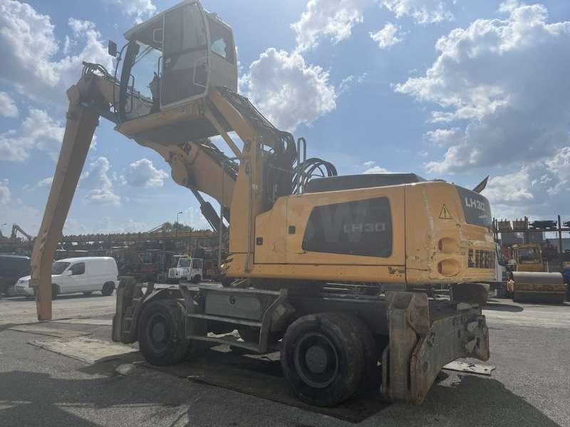 Liebherr LH30M LITRONIC - Manipulador de materiales: foto 5 Liebherr LH30M LITRONIC - Manipulador de materiales: foto 5