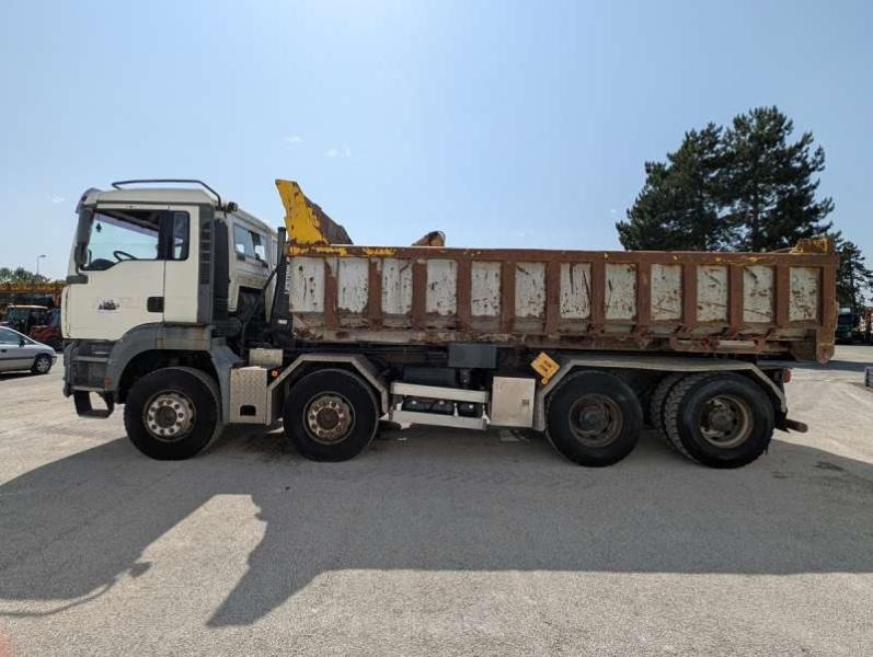 MAN TGA 35.440 8X4 - Camión multibasculante: foto 4 MAN TGA 35.440 8X4 - Camión multibasculante: foto 4