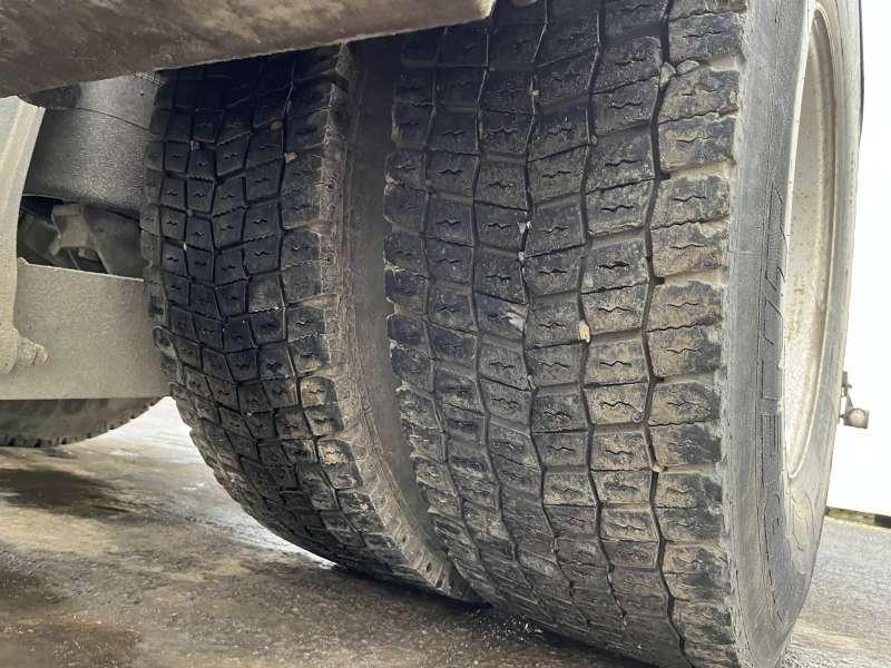 Leasing para Mercedes AXOR 1833 Mercedes AXOR 1833: foto 16