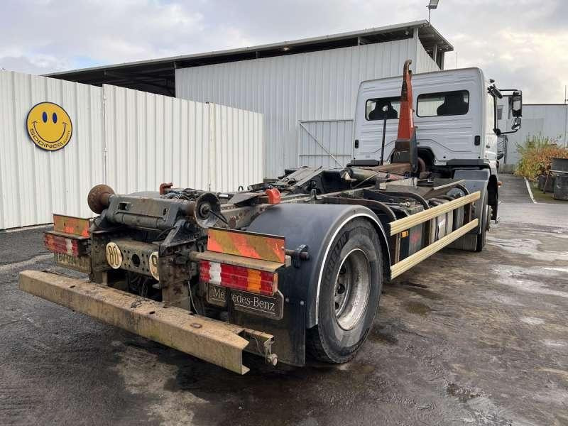 Leasing para Mercedes AXOR 1833 Mercedes AXOR 1833: foto 6