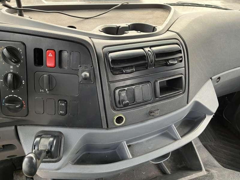Leasing para Mercedes AXOR 1833 Mercedes AXOR 1833: foto 47