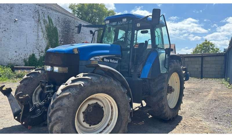Tractor New Holland TM175: foto 1