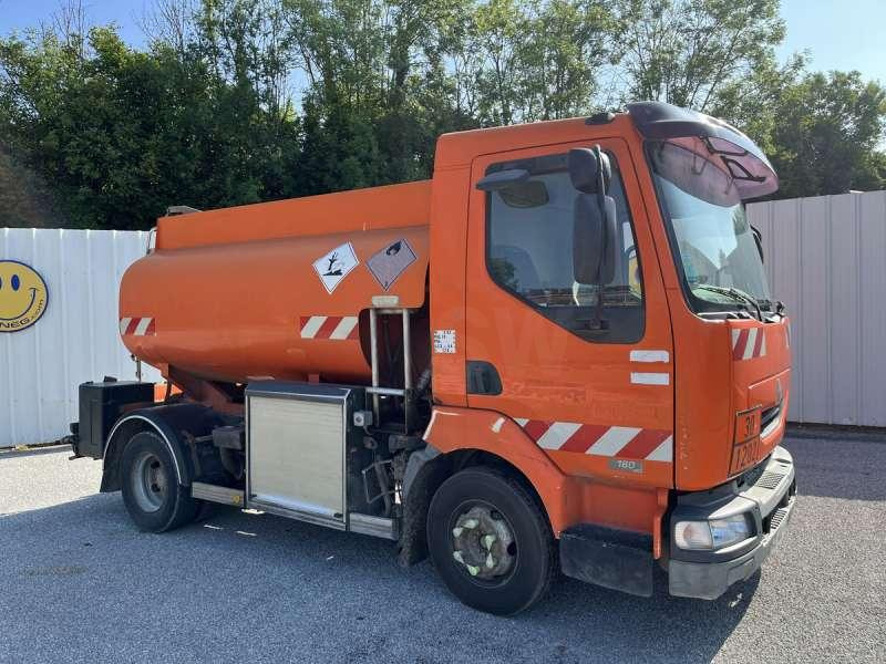 Renault MIDLUM 180 DCI - Camión cisterna: foto 1 Renault MIDLUM 180 DCI - Camión cisterna: foto 1