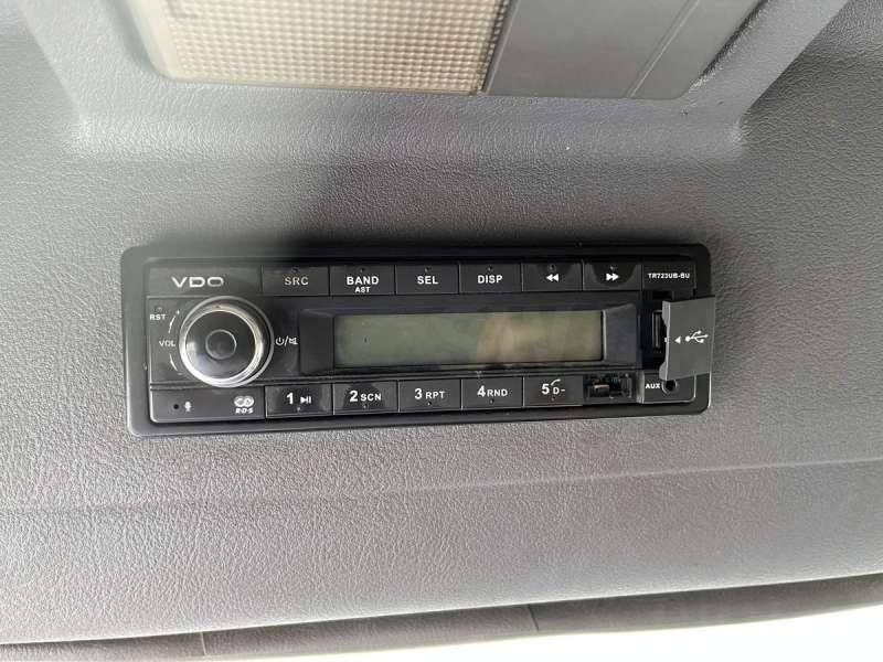 Camión cisterna Renault MIDLUM 180 DCI: foto 45