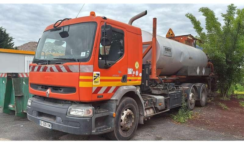 Renault PREMIUM 370-26 - Distribuidor de asfalto: foto 1 Renault PREMIUM 370-26 - Distribuidor de asfalto: foto 1