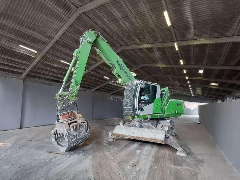 Sennebogen 818 - Manipulador de materiales: foto 1 Sennebogen 818 - Manipulador de materiales: foto 1