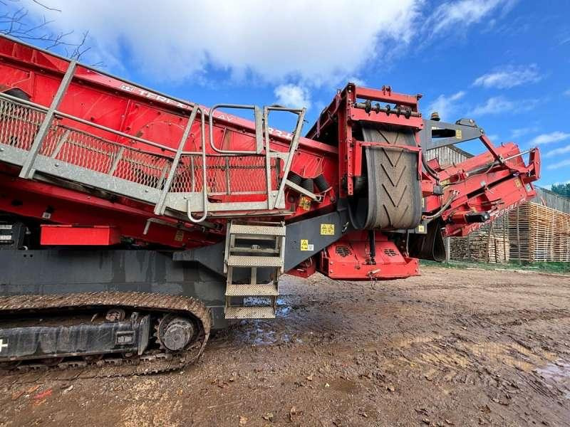 Terex FINLAY 883+ - Cribadora: foto 4 Terex FINLAY 883+ - Cribadora: foto 4