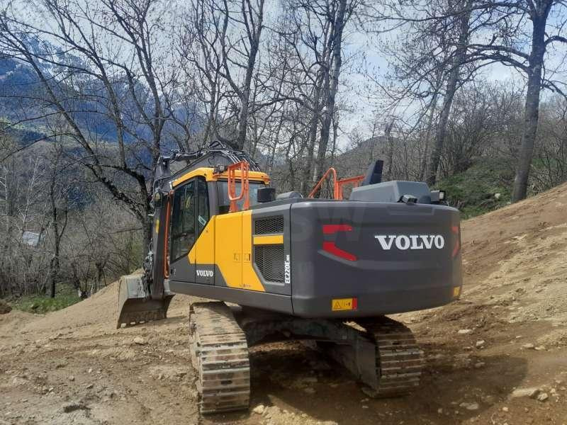 Volvo EC220ENH - Excavadora de cadenas: foto 3 Volvo EC220ENH - Excavadora de cadenas: foto 3