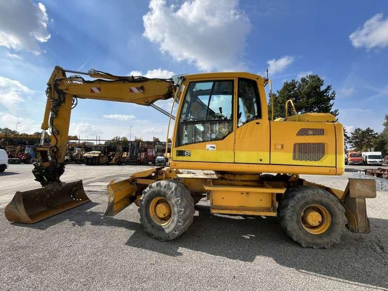 Volvo Pelle sur Pneus EW140D - Excavadora de ruedas: foto 4 Volvo Pelle sur Pneus EW140D - Excavadora de ruedas: foto 4