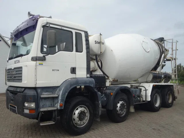 MAN TGA 35.360 8X4 MIXER STEEL SPRINGS BIG AXELS MANUAL FEUL POMP - Camión hormigonera: foto 2 MAN TGA 35.360 8X4 MIXER STEEL SPRINGS BIG AXELS MANUAL FEUL POMP - Camión hormigonera: foto 2