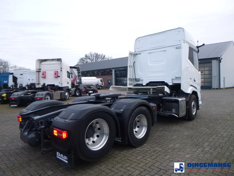 DAF XF 530 6X2 Euro 6 new/unused - Cabeza tractora: foto 4 DAF XF 530 6X2 Euro 6 new/unused - Cabeza tractora: foto 4