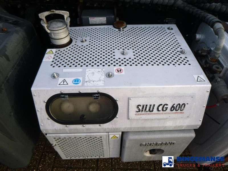 Cabeza tractora MAN TGX 18.460 4x2 Euro 6 + Hydraulics & Compressor: foto 11