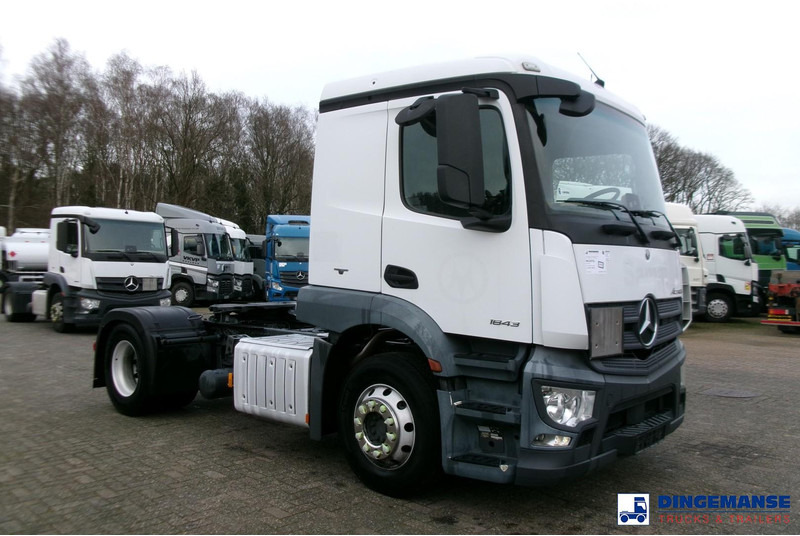 Mercedes-Benz Actros 1843 4x2 Euro 6 / ADR + PTO - Cabeza tractora: foto 2 Mercedes-Benz Actros 1843 4x2 Euro 6 / ADR + PTO - Cabeza tractora: foto 2