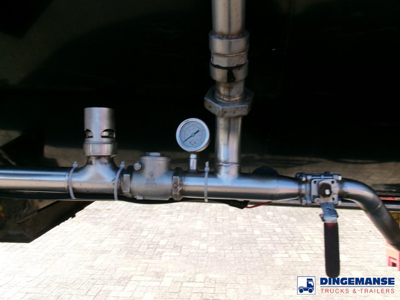 Clayton Bitumen tank inox 33 m3 / 1 comp + ADR - Semirremolque cisterna: foto 5 Clayton Bitumen tank inox 33 m3 / 1 comp + ADR - Semirremolque cisterna: foto 5