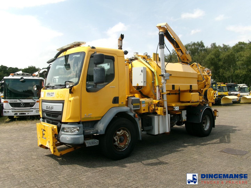 DAF LF 220 4X2 Whale vacuum tank 7 m3 - Limpieza de alcantarillado: foto 5 DAF LF 220 4X2 Whale vacuum tank 7 m3 - Limpieza de alcantarillado: foto 5