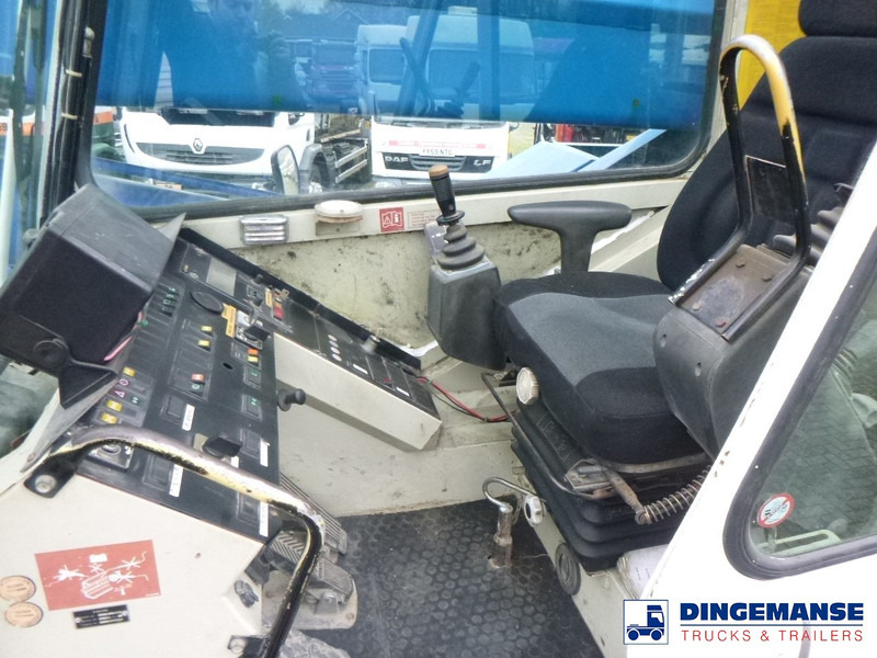 Leasing para Faun ATF 30-2 4X4 all-terrain crane 30 t / 33 m Faun ATF 30-2 4X4 all-terrain crane 30 t / 33 m: foto 13
