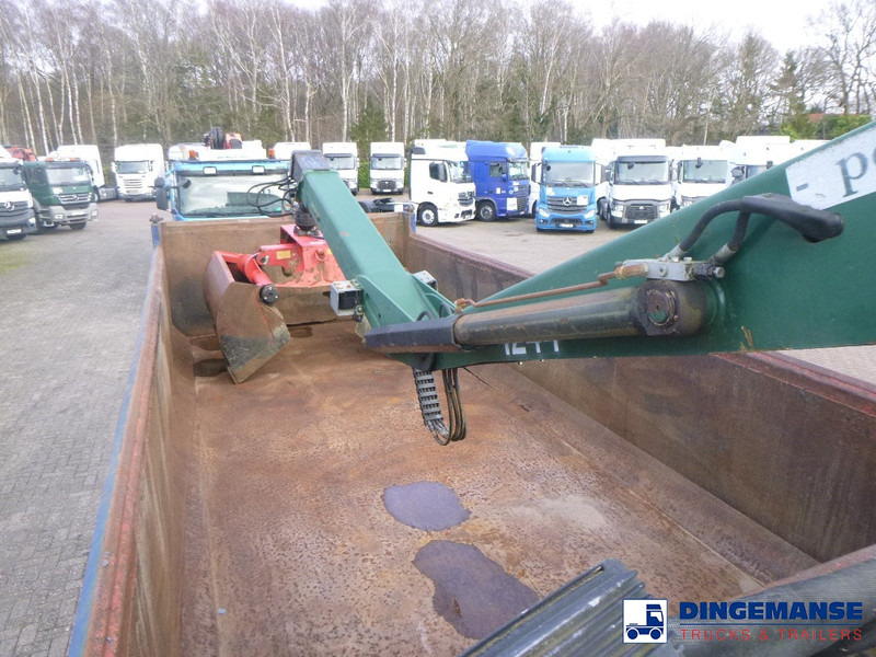 Camión grúa Iveco AD260T33 6X4 RHD tipper + HMF crane: foto 19