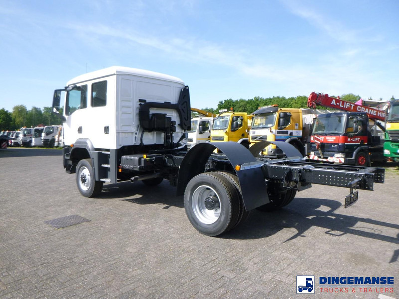 MAN TGM 13.320 4X4 BL chassis / new/unused - Camión chasis: foto 3 MAN TGM 13.320 4X4 BL chassis / new/unused - Camión chasis: foto 3