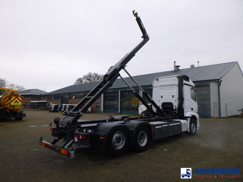 Mercedes-Benz Actros 2843 6x2 Hyva container hook 20t - Camión multibasculante: foto 4 Mercedes-Benz Actros 2843 6x2 Hyva container hook 20t - Camión multibasculante: foto 4