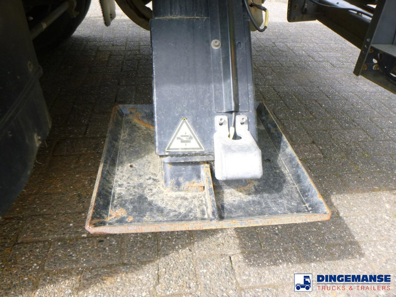 Perforadora Renault D 240 DTI 4x2 + Risa G2T drilling installation: foto 11 Perforadora Renault D 240 DTI 4x2 + Risa G2T drilling installation: foto 11