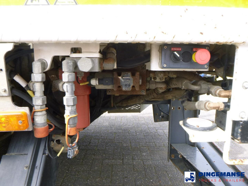 Perforadora Renault D 240 DTI 4x2 + Risa G2T drilling installation: foto 13 Perforadora Renault D 240 DTI 4x2 + Risa G2T drilling installation: foto 13