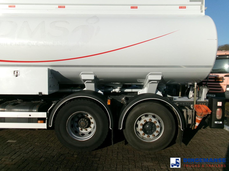 Renault Premium 300 6x2 fuel tank 19 m3 / 5 comp / ADR 31/08/24 - Camión cisterna: foto 5 Renault Premium 300 6x2 fuel tank 19 m3 / 5 comp / ADR 31/08/24 - Camión cisterna: foto 5