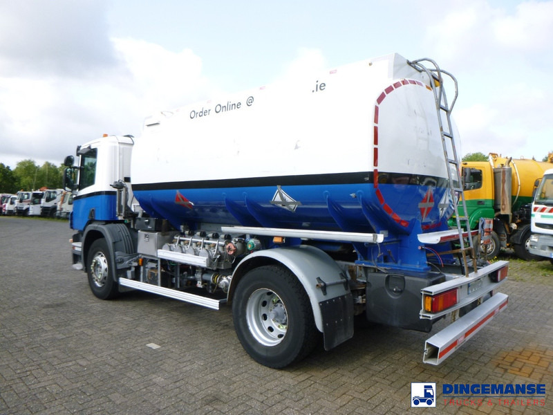 Scania P 230 DB 4x2 RHD fuel tank 12.4 m3 / 4 comp - Camión cisterna: foto 3 Scania P 230 DB 4x2 RHD fuel tank 12.4 m3 / 4 comp - Camión cisterna: foto 3