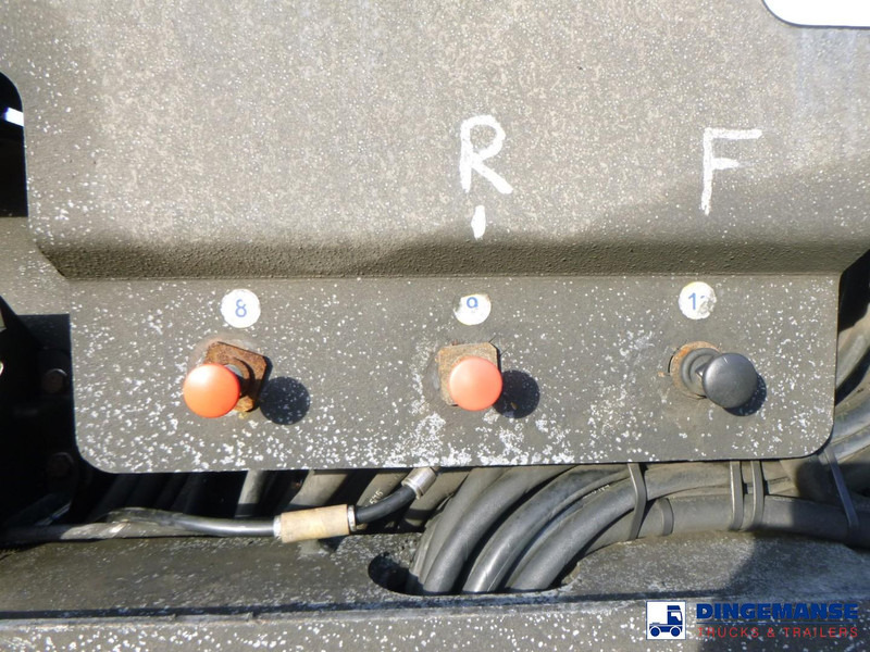 Camión portavehículos Scania P 410 6x2 RHD Rolfo car transporter: foto 19 Camión portavehículos Scania P 410 6x2 RHD Rolfo car transporter: foto 19