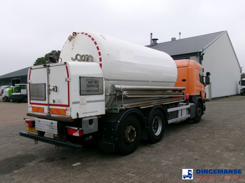 Scania P320 6X2 RHD Argon gas tank 9.4 m3 - Camión cisterna: foto 3 Scania P320 6X2 RHD Argon gas tank 9.4 m3 - Camión cisterna: foto 3