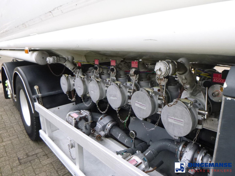 Volvo FE 340 6x2 fuel tank 22.1 m3 / 6 comp - Camión cisterna: foto 5 Volvo FE 340 6x2 fuel tank 22.1 m3 / 6 comp - Camión cisterna: foto 5